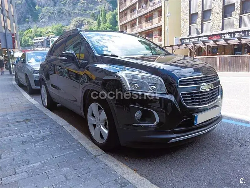 Usado Chevrolet Trax LT 115 CV (84 kW) 2013 Negro SUV