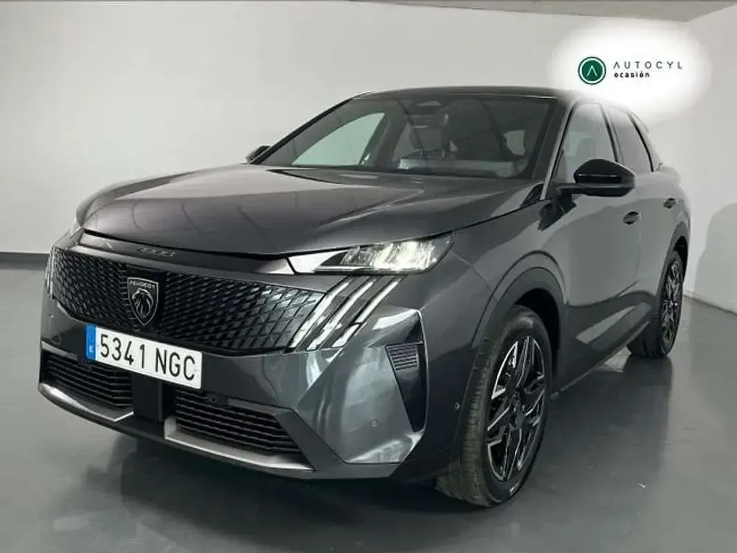 Usado Peugeot 3008 Allure 145 CV (106 kW) 2025 Gris SUV