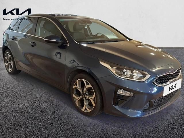 Usado Kia XCeed 120 CV (88 kW) 2019 Todoterreno SUV