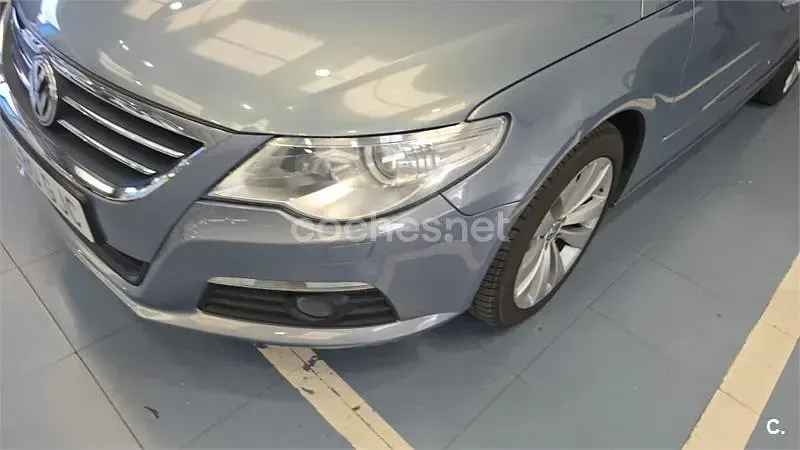 Usado VW Passat 160 CV (117 kW) 2008 Gris / plata Berlina