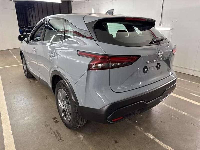 Usado Nissan Qashqai Style Edition 140 CV (102 kW) 2023 Gris SUV