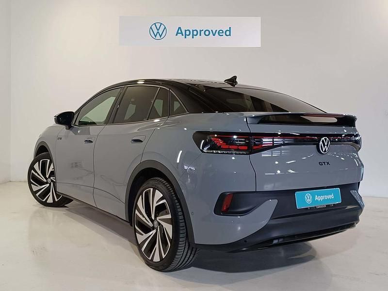 Usado VW ID.5 GTX 219 kW (299 CV) 2023 Gris SUV