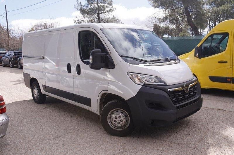 Usado Opel Movano 140 CV (102 kW) 2024 Blanco Van