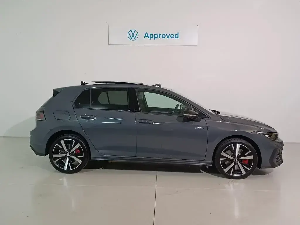 Usado VW Golf VIII GTE 272 CV (200 kW) 2025 Gris Berlina