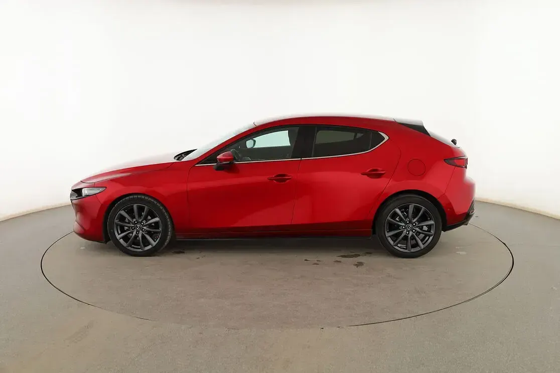 Usado Mazda 3 122 CV (89 kW) 2019 Rojo Berlina