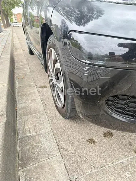 Używany Toyota Aygo Live 68 KM (50 kW) 2010 Czarny Hatchback