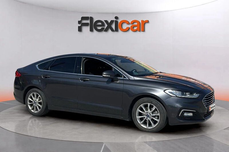 Gris Usado 2019 Ford Mondeo Titanium Berlina | 13.260 € - Imagen 1/4