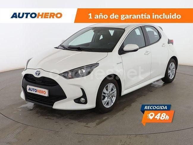 Blanco Usado 2021 Toyota Yaris Hybrid Active Berlina | 16.499 € (Precio justo) - Imagen 1/3