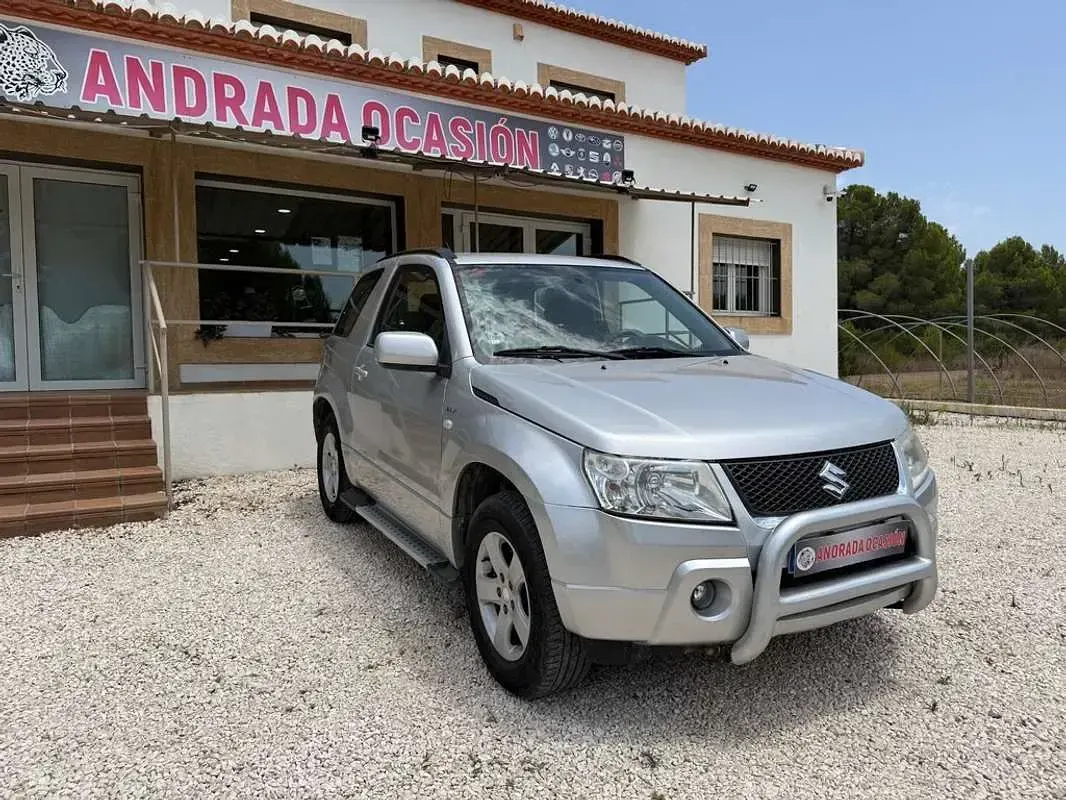 Usado Suzuki Grand Vitara 129 CV (94 kW) 2007 Gris SUV