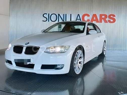 Usado BMW 320 177 CV (130 kW) 2009 Blanco Coupe