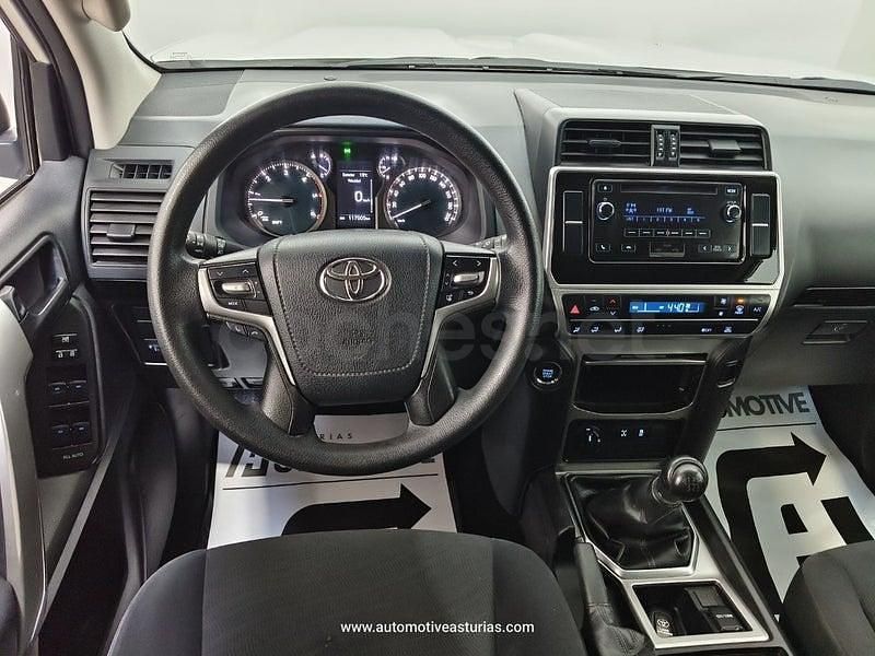 Usado Toyota Land Cruiser 177 CV (130 kW) 2019 Blanco SUV