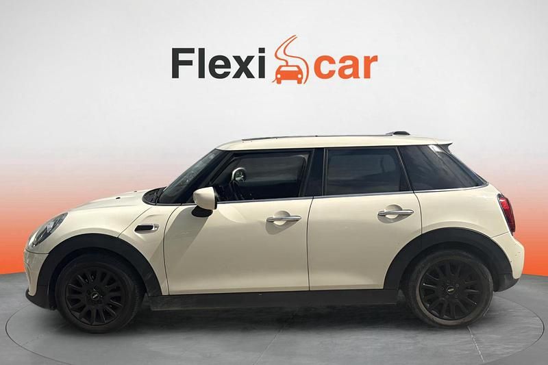 Usado Mini ONE 102 CV (75 kW) 2019 Beige Utilitario