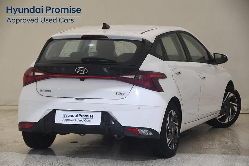 Usado Hyundai i20 99 CV (72 kW) 2022 Utilitario