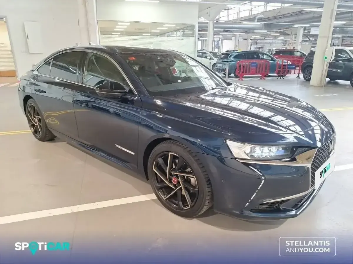 Usado DS Automobiles DS9 Performance Line Plus 225 CV (165 kW) 2021 Azul Berlina