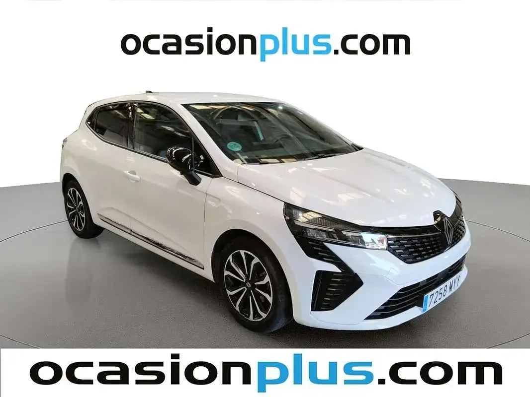 Usado Renault Clio Techno 91 CV (66 kW) 2025 Blanco Utilitario