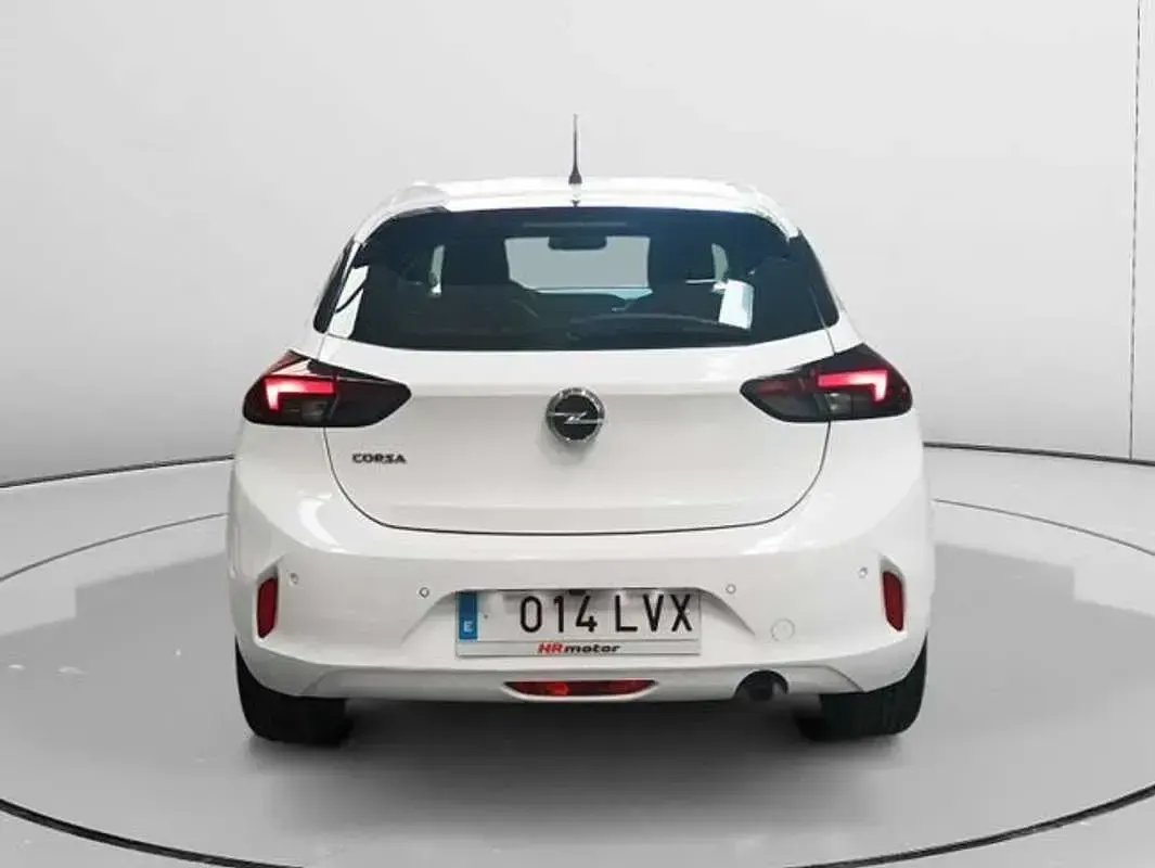Usado Opel Corsa Elegance 101 CV (74 kW) 2022 Blanco Utilitario