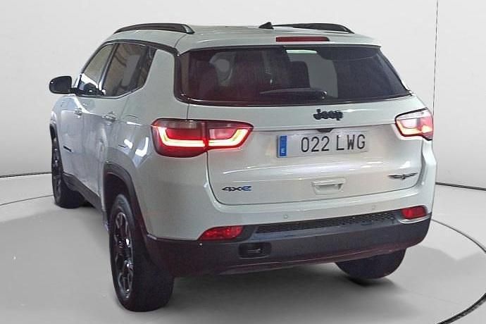 Usado Jeep Compass Trailhawk 240 CV (176 kW) 2022 SUV