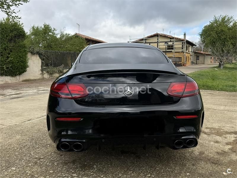 Usado Mercedes C300 AMG line 245 CV (180 kW) 2016 Negro Coupe