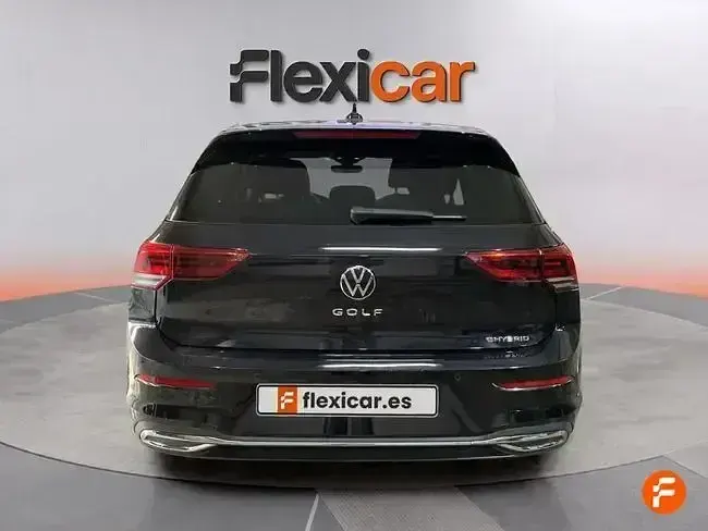 Usado VW Golf VIII 204 CV (150 kW) 2023 Negro Berlina