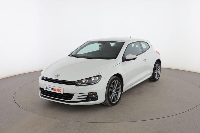 Blanco Usado 2016 VW Scirocco R-line BlueMotion Coupe | 15.999 € (Precio justo) - Imagen 1/3