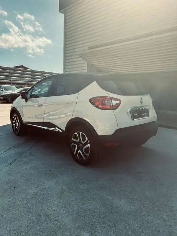 Occasion Renault Captur Zen 90 PK (66 kW) 2017 Beige SUV