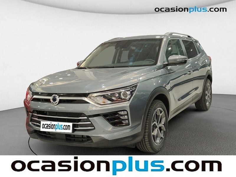 Blanco Nuevo 2025 Ssangyong Korando SUV | 23.392 € (Precio justo) - Imagen 1/4