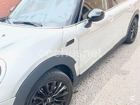 Usado Mini Cooper D Clubman 150 CV (110 kW) 2017 Gris / plata Familiar