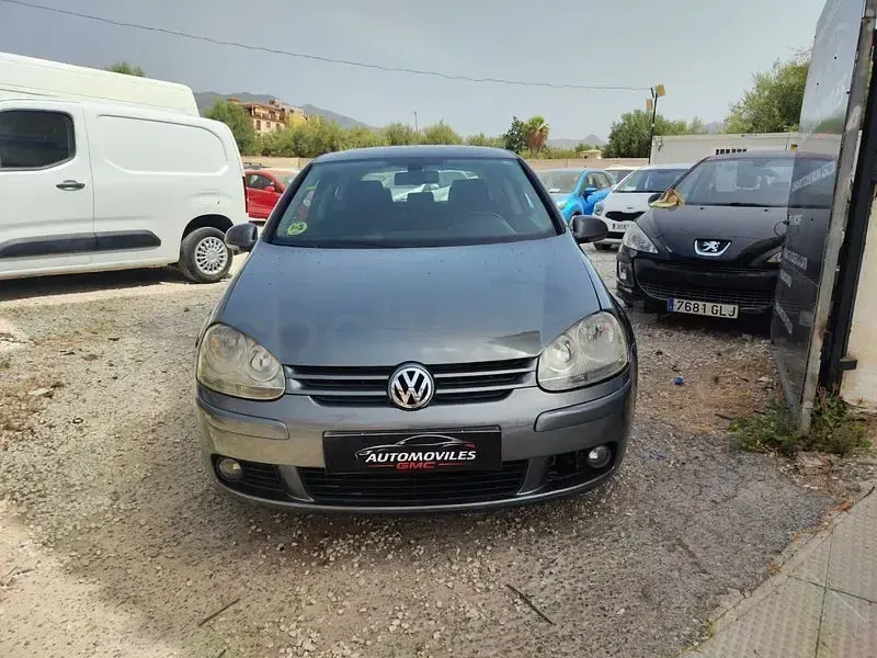 Usado VW Golf IV Highline 105 CV (77 kW) 2006 Beige Berlina
