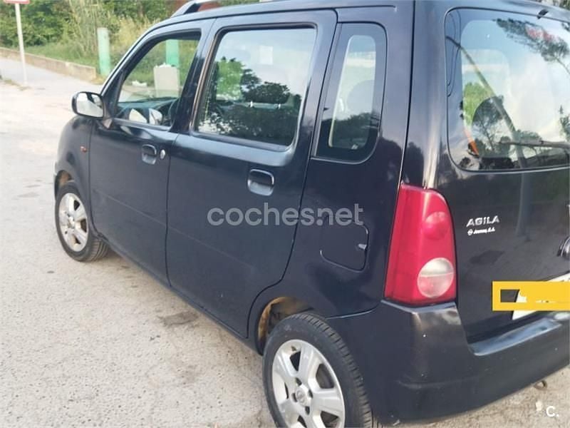 Usado Opel Agila 75 HP (55 kW) 2005 Preto Monovolume