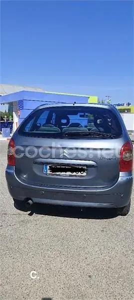 Usado Citroën Xsara Picasso Exclusive 92 CV (67 kW) 2008 Gris / plata Monovolumen
