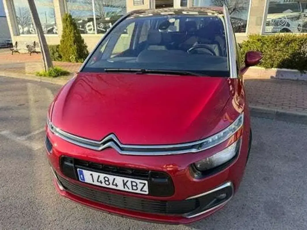 Usado Citroën C4 Shine 120 CV (88 kW) 2017 Naranja Monovolumen
