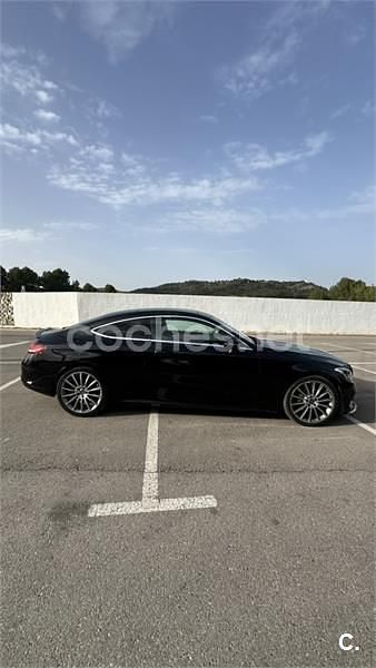 Usado Mercedes C220 170 CV (125 kW) 2017 Negro Coupe