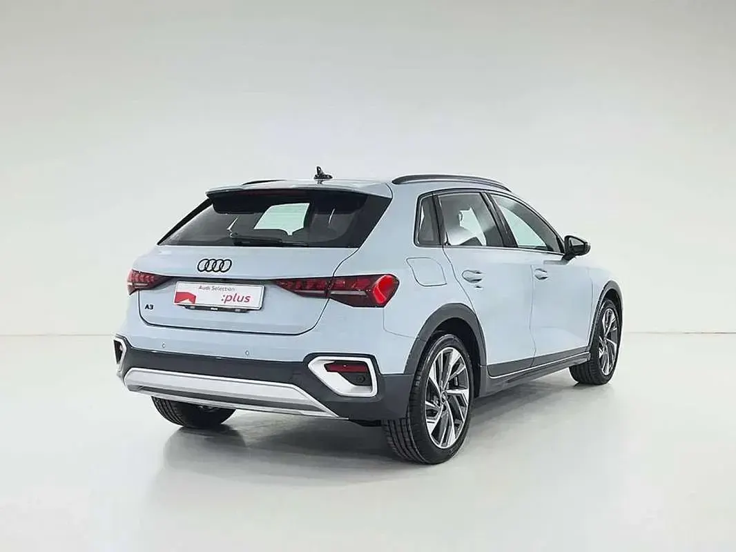 Nuevo Audi A3 Ambiente 150 CV (110 kW) 2026 Negro Berlina