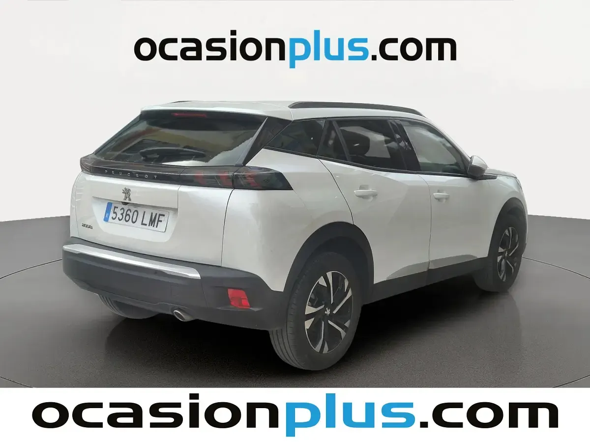Usado Peugeot 2008 Allure 131 CV (96 kW) 2021 Blanco SUV