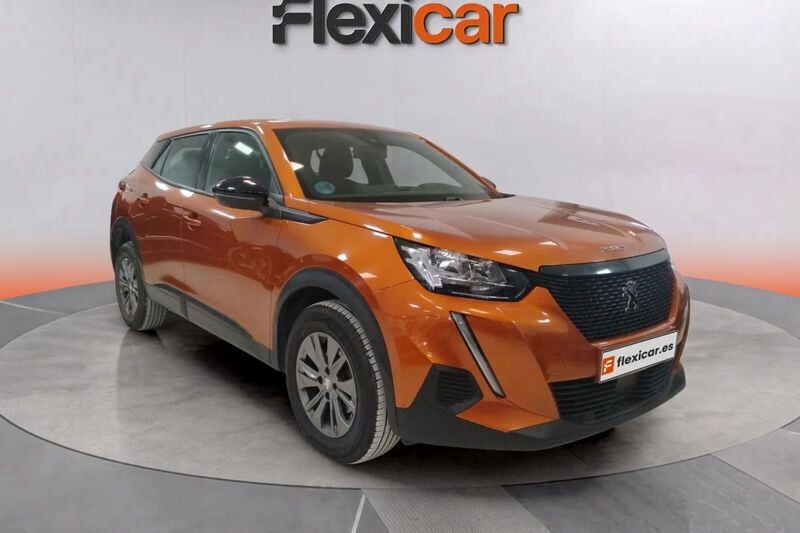 Usado Peugeot 2008 Active 101 CV (74 kW) 2023 Naranja SUV