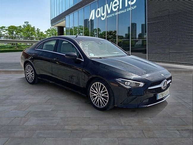Usado Mercedes CLA220 190 CV (139 kW) 2021 Negro Berlina