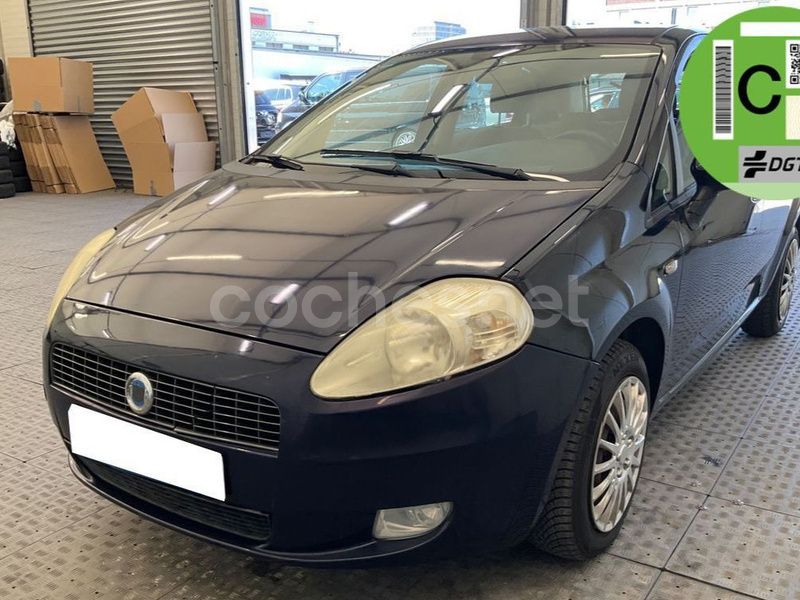 Azul Usado 2006 Fiat Grande Punto Active Utilitario | 5990 € (Caro) - Imagen 1/4