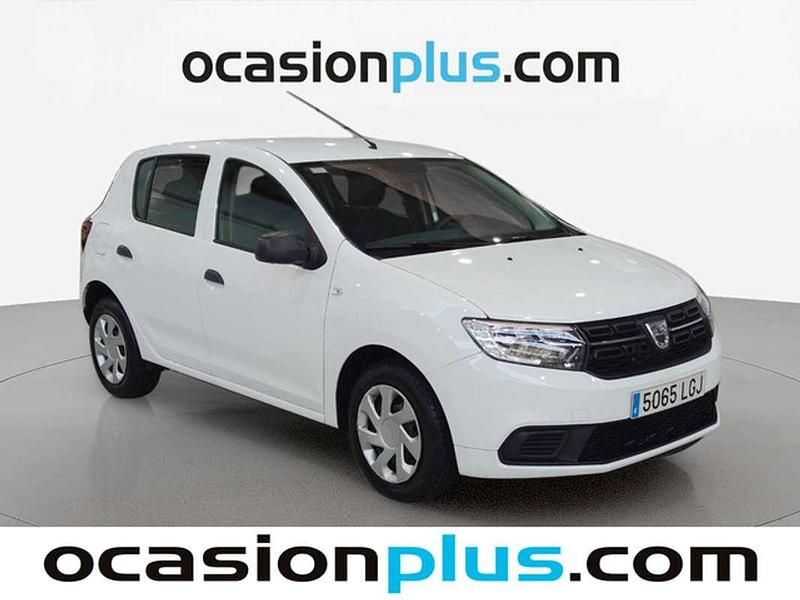 Usado Dacia Sandero Essentiel 75 CV (55 kW) 2020 Blanco Utilitario