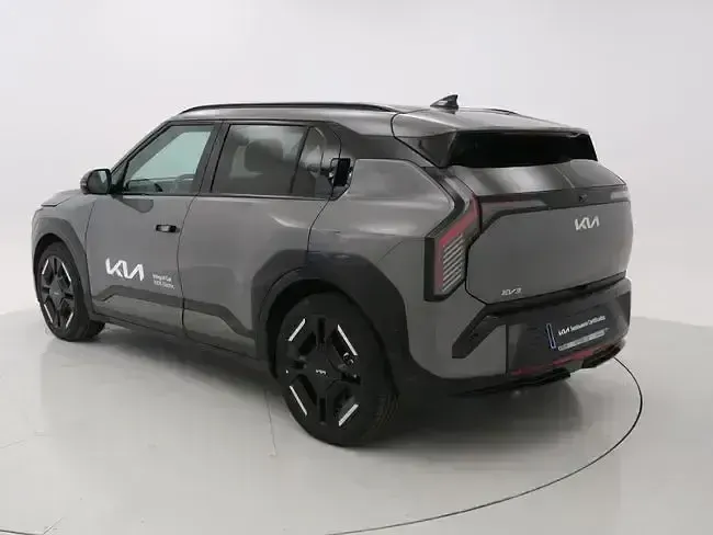 Usado Kia EV3 GT-Line 150 kW (204 CV) 2026 Gris SUV