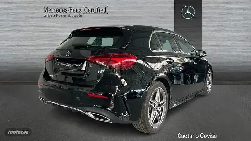Usado Mercedes A180 136 CV (100 kW) 2024 Negro