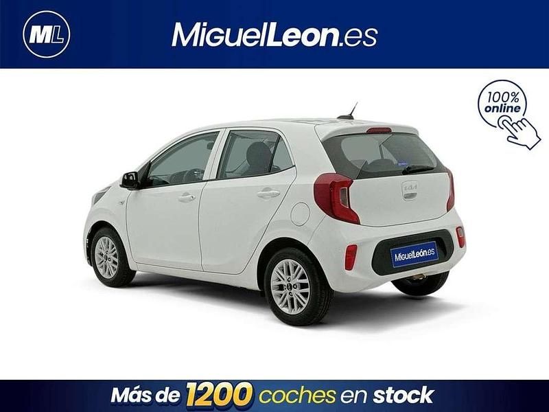 Usado Kia Picanto 67 CV (49 kW) 2022 Blanco Utilitario