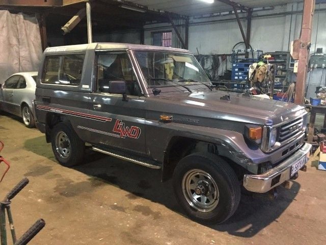 Toyota land cruiser 250