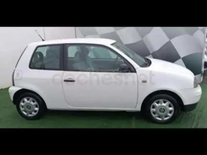 Usado Seat Arosa Stella 75 CV (55 kW) 2004 Blanco Utilitario