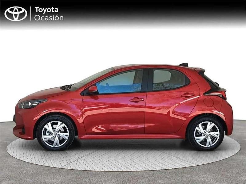 Usado Toyota Yaris Hybrid Active 116 CV (85 kW) 2025 Monovolumen