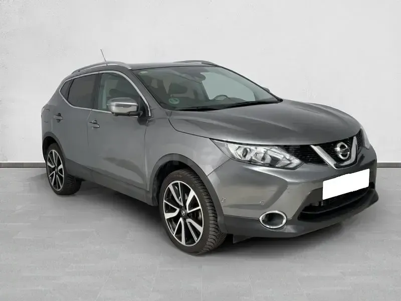 Usado Nissan Qashqai S 130 CV (95 kW) 2016 Gris / plata SUV