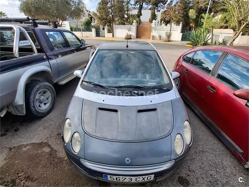 Usado Smart ForFour Pulse 95 CV (69 kW) 2004 Gris / plata Utilitario