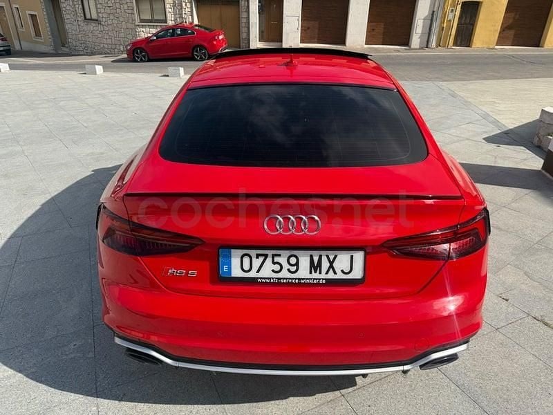 Usado Audi RS5 Sportback 450 CV (330 kW) 2020 Rojo Berlina