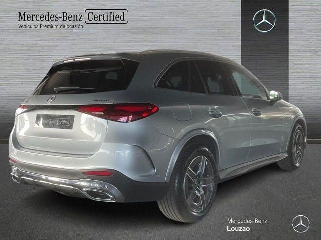 Usado Mercedes GLC200 AMG line 204 CV (150 kW) 2024 Plata hightech SUV