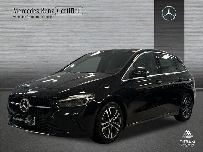 Usado Mercedes B180 116 CV (85 kW) 2024 Negro Monovolumen