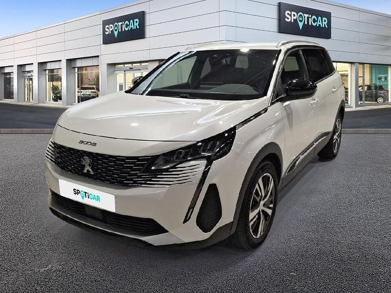 Blanco Usado 2024 Peugeot 5008 Allure SUV | 29.790 € (Caro) - Imagen 1/4